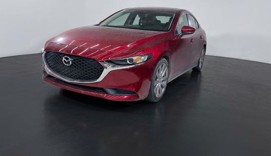 2021 • 52,647 km • Automático