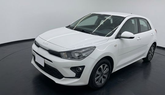 Kia • Rio