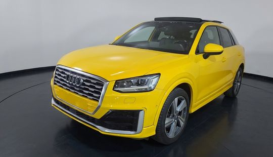 Audi • Q2