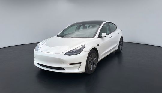 Tesla • Model 3