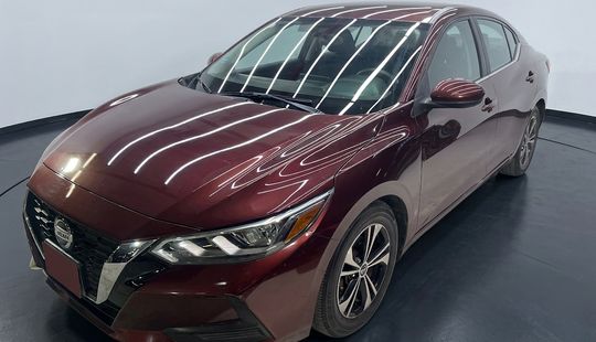 Nissan • Sentra