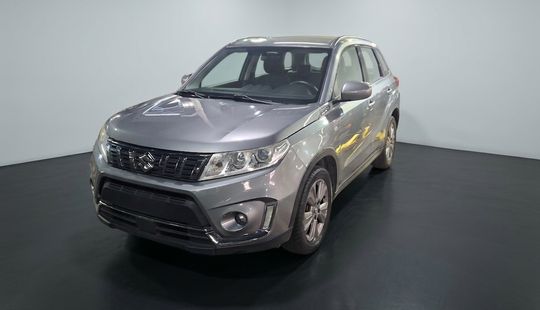 Suzuki • Vitara