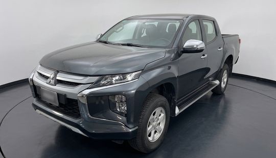 Mitsubishi • L200