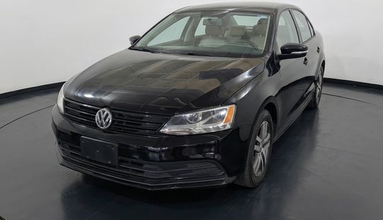 Volkswagen • Jetta