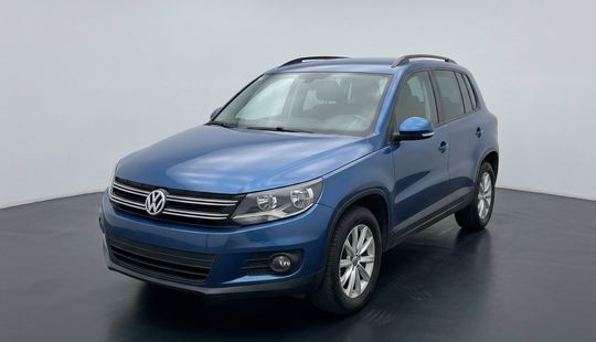 Volkswagen • Tiguan