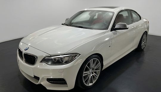 Bmw • Serie 2
