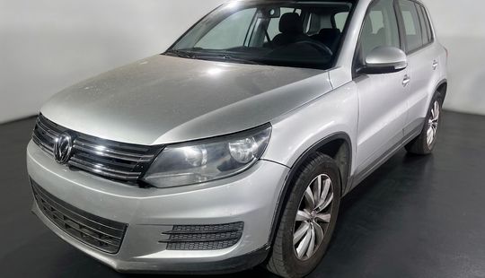 Volkswagen • Tiguan