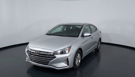 Hyundai • Elantra