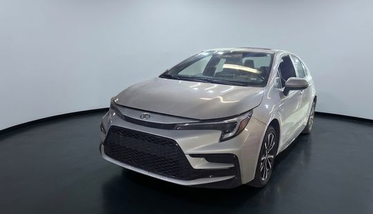 Toyota • Corolla