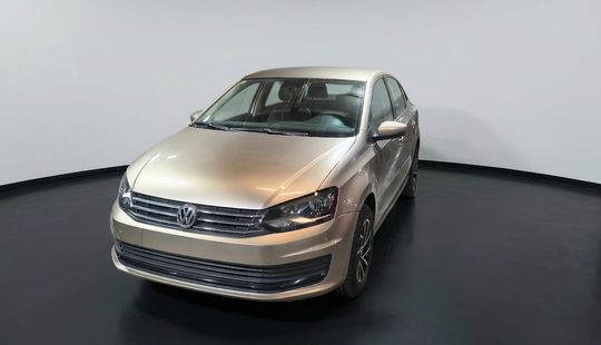 Volkswagen • Vento