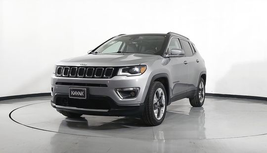 Jeep • Compass