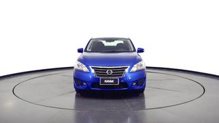 Nissan • Sentra