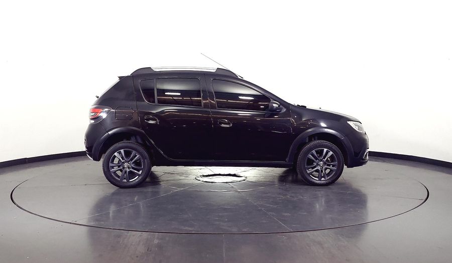 Renault Sandero Stepway 1.6 INTENS Hatchback 2021