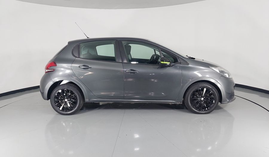 Peugeot 208 1.6 ALLURE HDI FLN MT Hatchback 2017