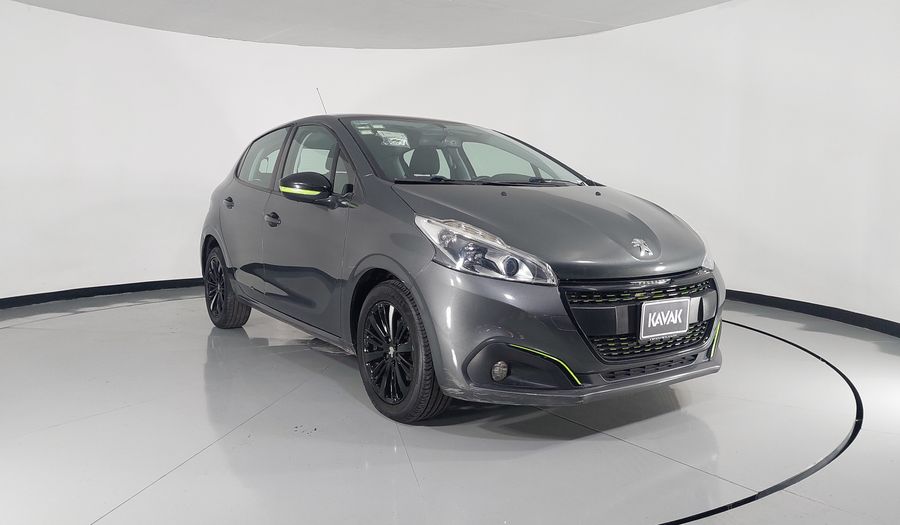Peugeot 208 1.6 ALLURE HDI FLN MT Hatchback 2017