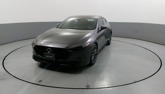 Mazda • Mazda 3