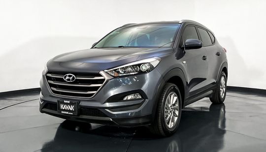 Hyundai • Tucson
