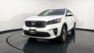 Kia • Sorento