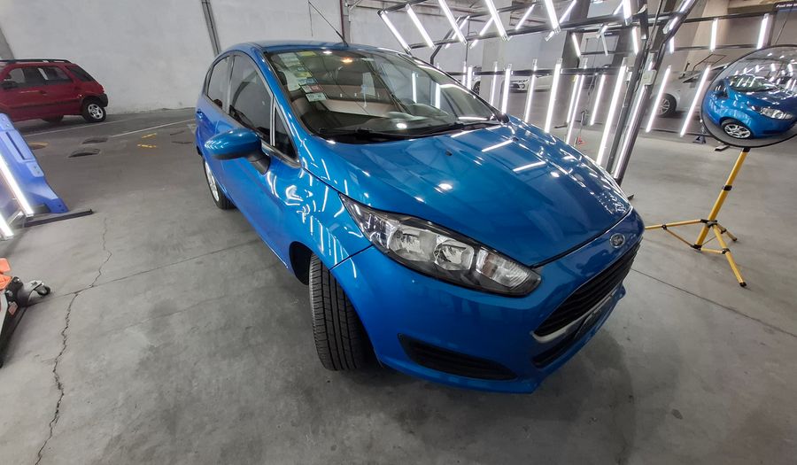 Ford Fiesta Kinetic Design 1.6 S PLUS Hatchback 2014