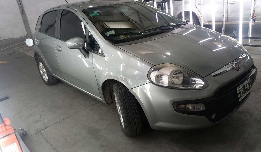 Fiat Punto 1.4 ATTRACTIVE 5P Hatchback 2015