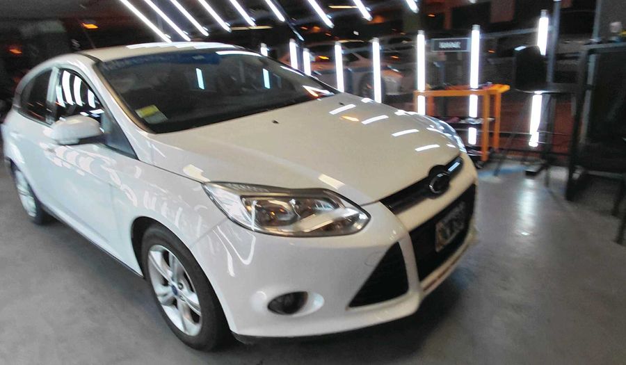 Ford Focus Iii 1.6 S Hatchback 2014