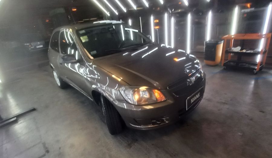 Chevrolet Celta 1.4 LS AB+ABS Hatchback 2013