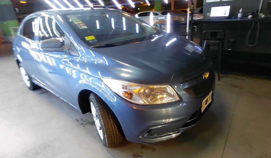 Chevrolet Onix 1.4 LT Hatchback 2015