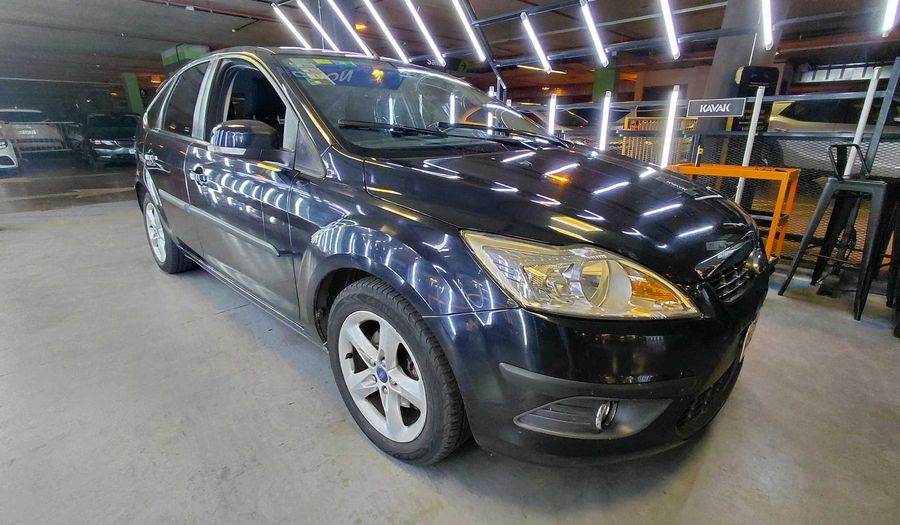 Ford Focus Ii 1.8TDCI TREND PLUS Hatchback 2011