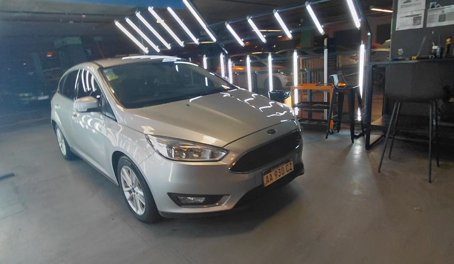 Ford Focus Iii 2.0 SE Hatchback 2017