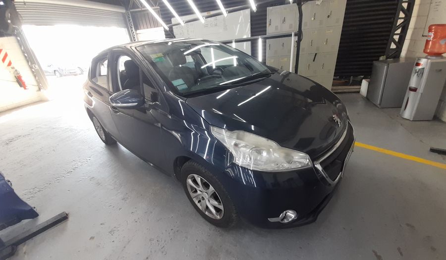Peugeot 208 1.5 ALLURE TOUCHSCREEN Hatchback 2013