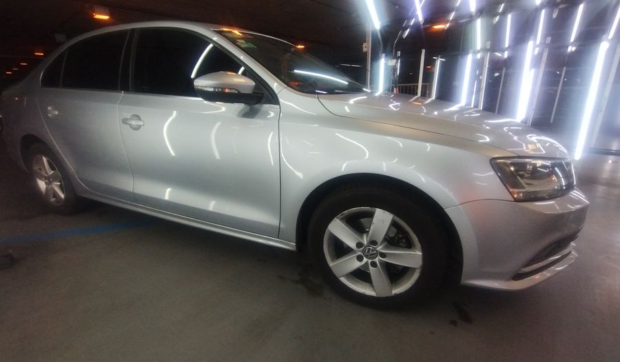 Volkswagen Vento 2.5 LUXURY TIPTRONIC Sedan 2015