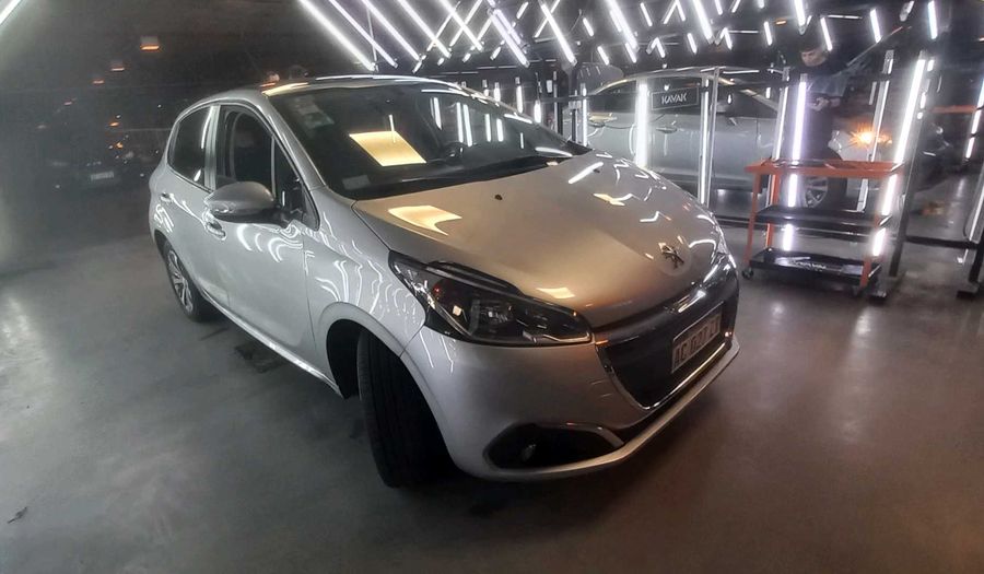 Peugeot 208 1.6 ALLURE Hatchback 2017