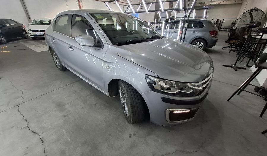 Citroen C-elysée 1.6 SHINE Sedan 2018