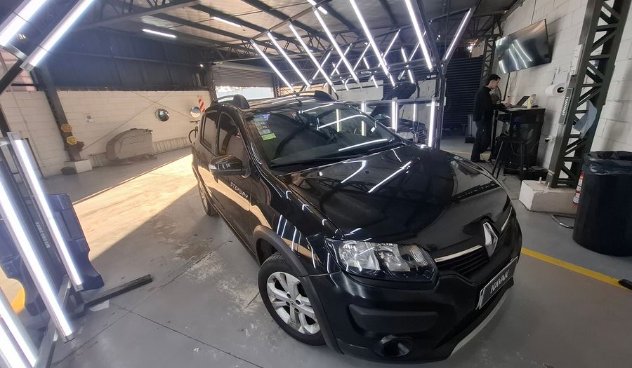 Renault Sandero Stepway 1.6 STEPWAY PRIVILEGE Hatchback 2018