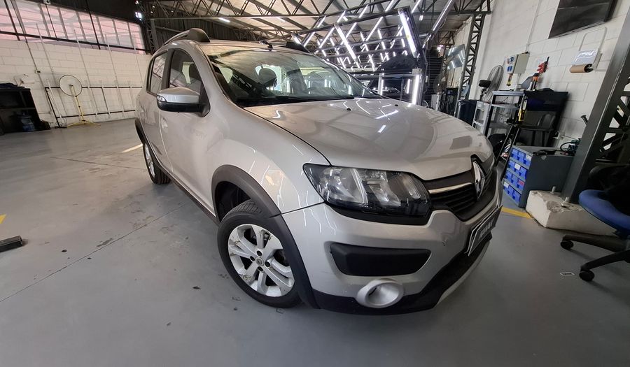 Renault Sandero Stepway 1.6 STEPWAY PRIVILEGE Hatchback 2017