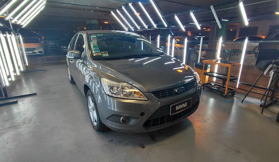 Ford Focus Ii 2.0L TREND Hatchback 2012