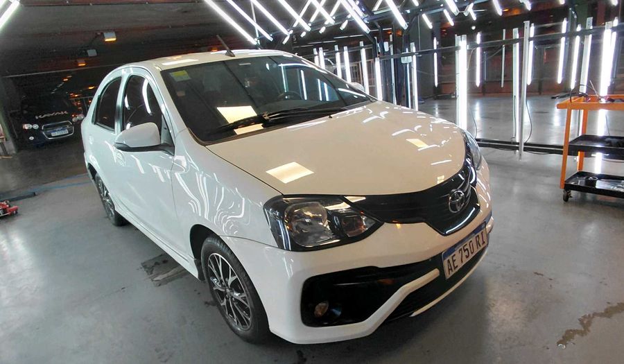 Toyota Etios 1.5 XLS AUTO Sedan 2021