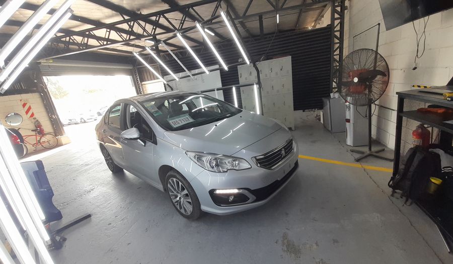 Peugeot 408 1.6 THP ALLURE+ Sedan 2018