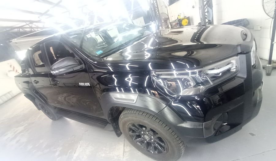 Toyota Hilux 2.8 TDI CONQUEST AUTO 4WD C/D Pickup 2023