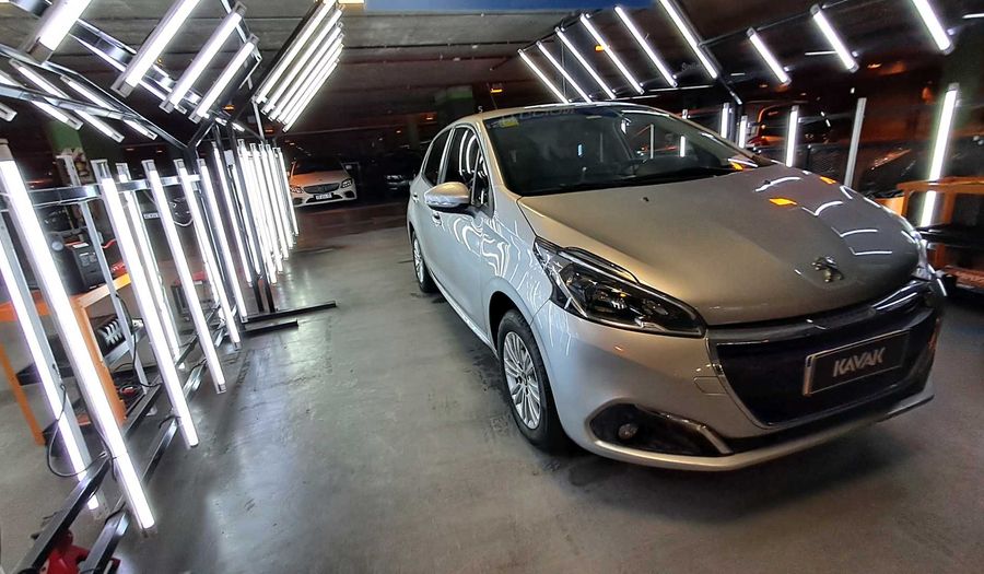 Peugeot 208 1.6 ALLURE Hatchback 2019