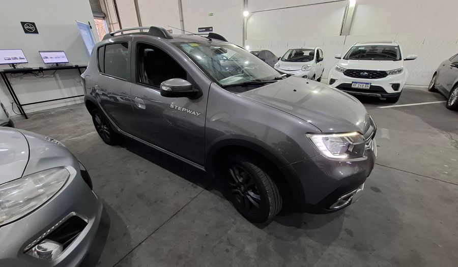Renault Sandero Stepway 1.6 INTENS CVT Hatchback 2022