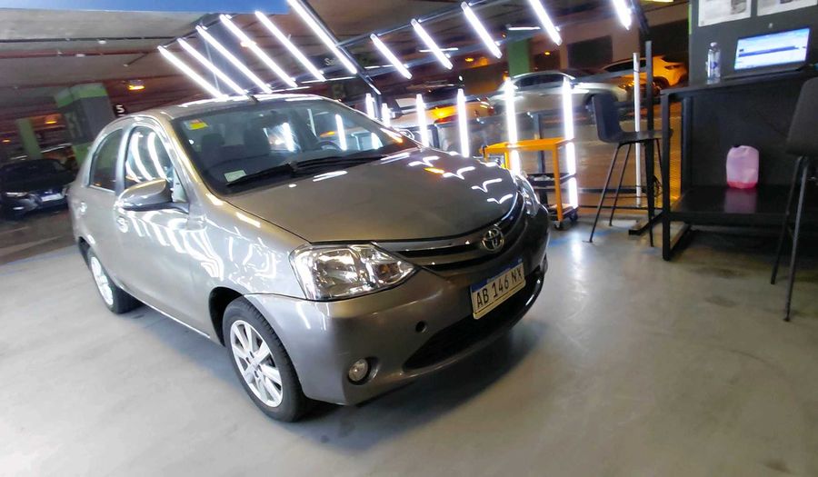 Toyota Etios 1.5 XLS Sedan 2017