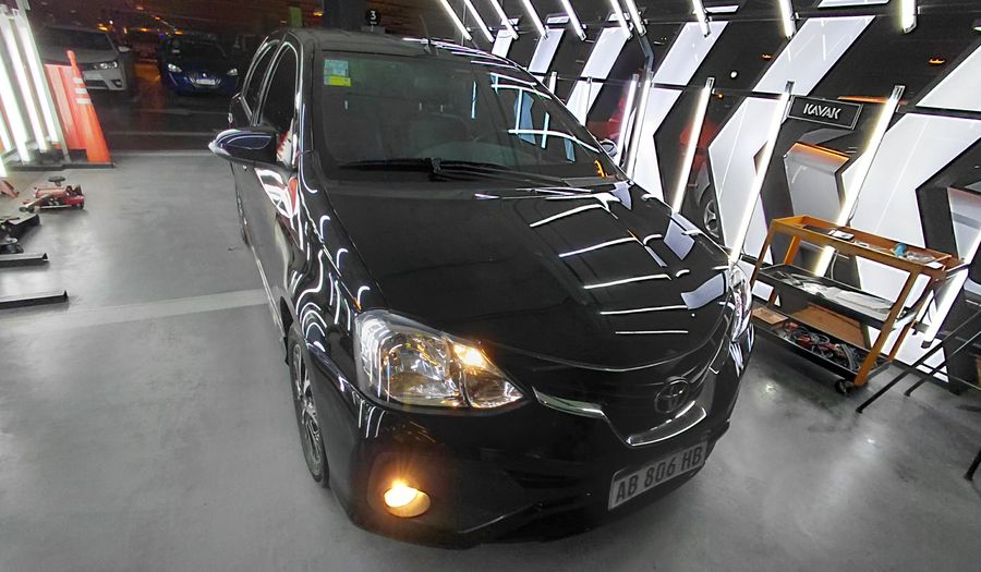 Toyota Etios 1.5 PLATINUM AT Hatchback 2017
