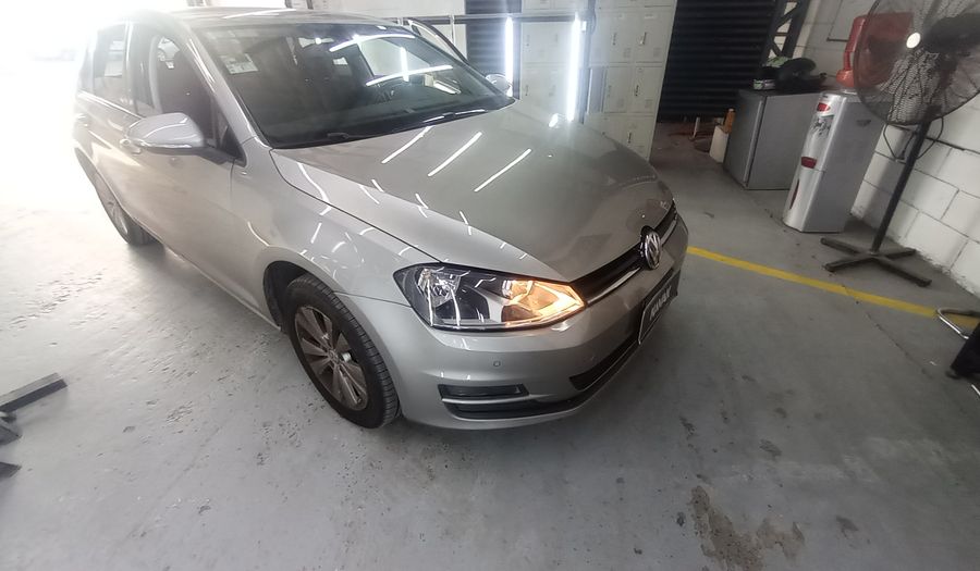 Volkswagen Golf 1.4 TSI COMFORTLINE Hatchback 2015