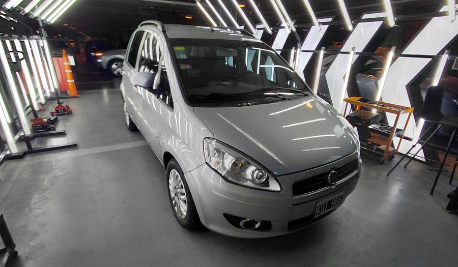 Fiat Idea 1.6 16V ESSENCE Minivan 2011