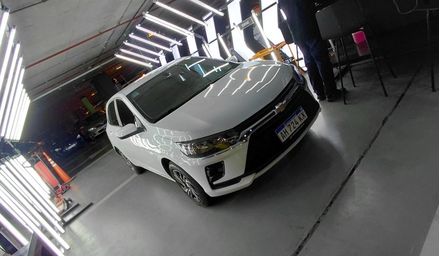 Chevrolet Onix 1.0 TURBO LT Hatchback 2025