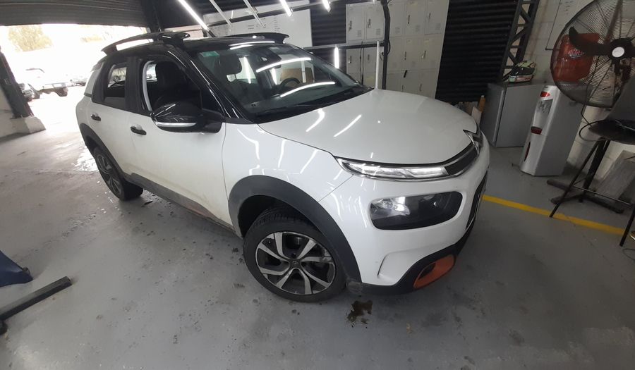 Citroen C4 Cactus 1.6 THP 165 SHINE AUTO Hatchback 2024