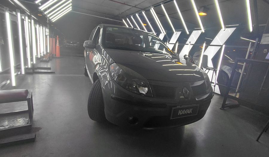 Renault Sandero 1.6 16V Hatchback 2010