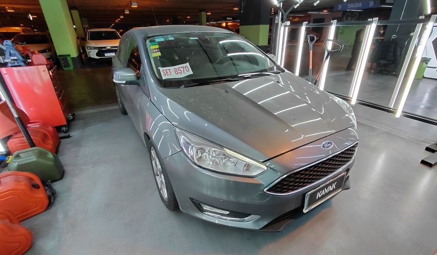 Ford Focus Iii 2.0 SE PLUS Hatchback 2017