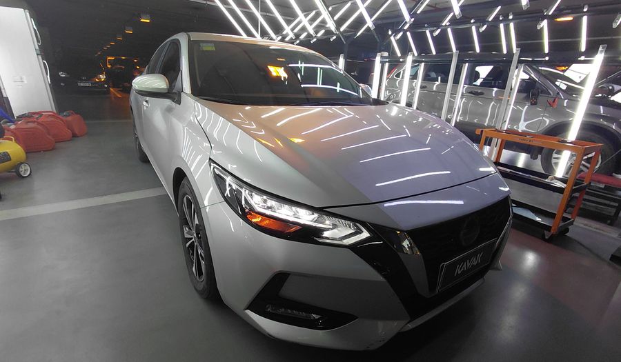 Nissan Sentra 2.0 ADVANCE CVT Sedan 2021